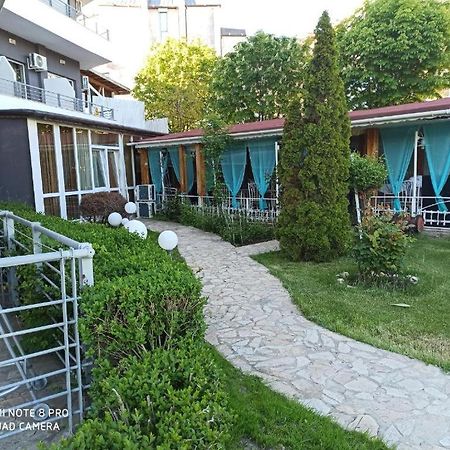 Apartments Danita & Restaurant&Pool Bar Βάρνα Εξωτερικό φωτογραφία