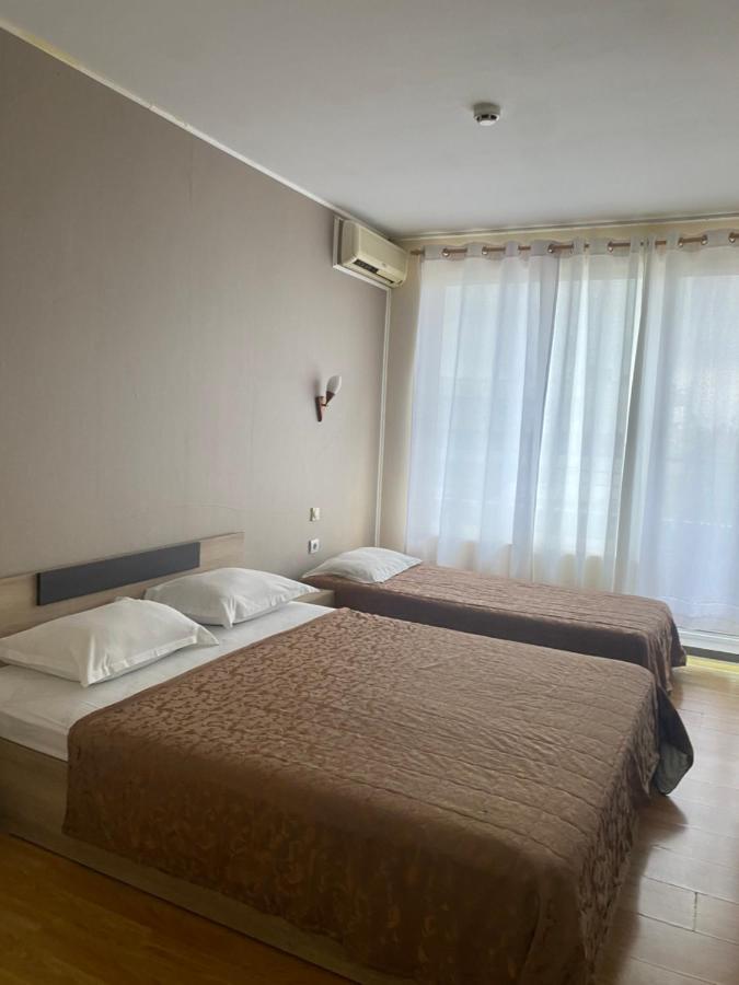 Apartments Danita & Restaurant&Pool Bar Βάρνα Εξωτερικό φωτογραφία