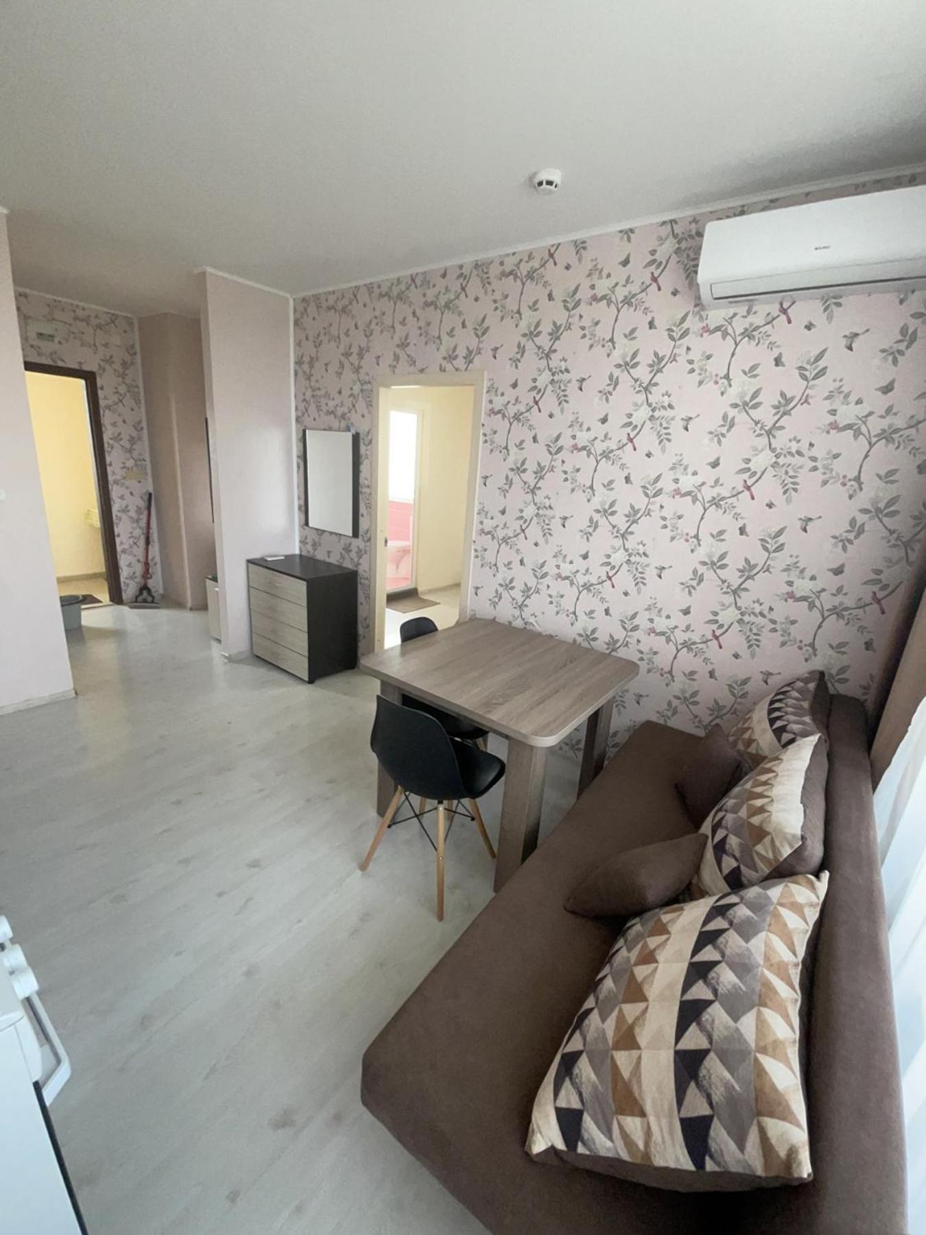 Apartments Danita & Restaurant&Pool Bar Βάρνα Εξωτερικό φωτογραφία