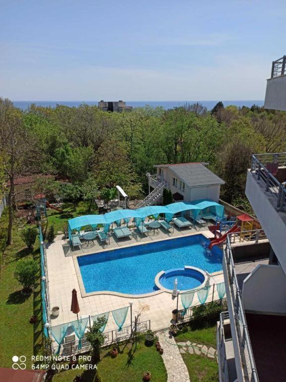 Apartments Danita & Restaurant&Pool Bar Βάρνα Εξωτερικό φωτογραφία